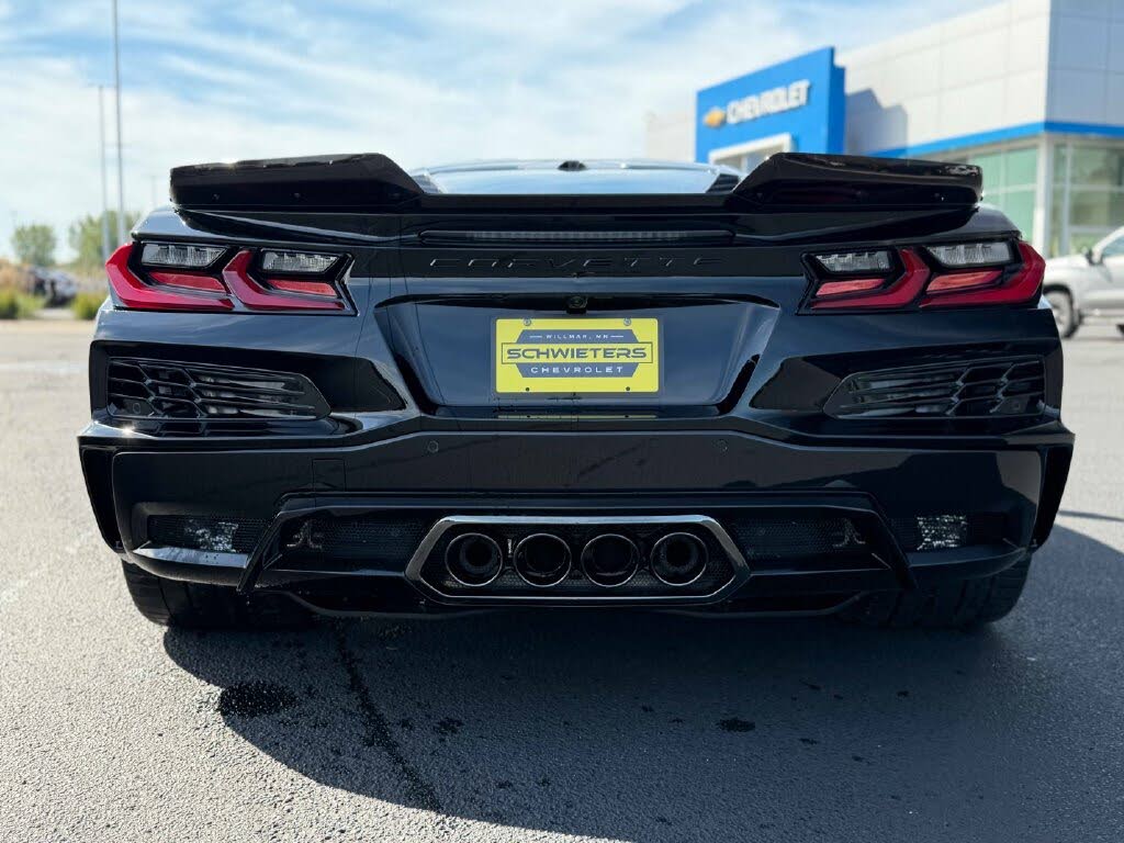 2027 Chevrolet Corvette Z06 1LZ Coupe RWD photo 10