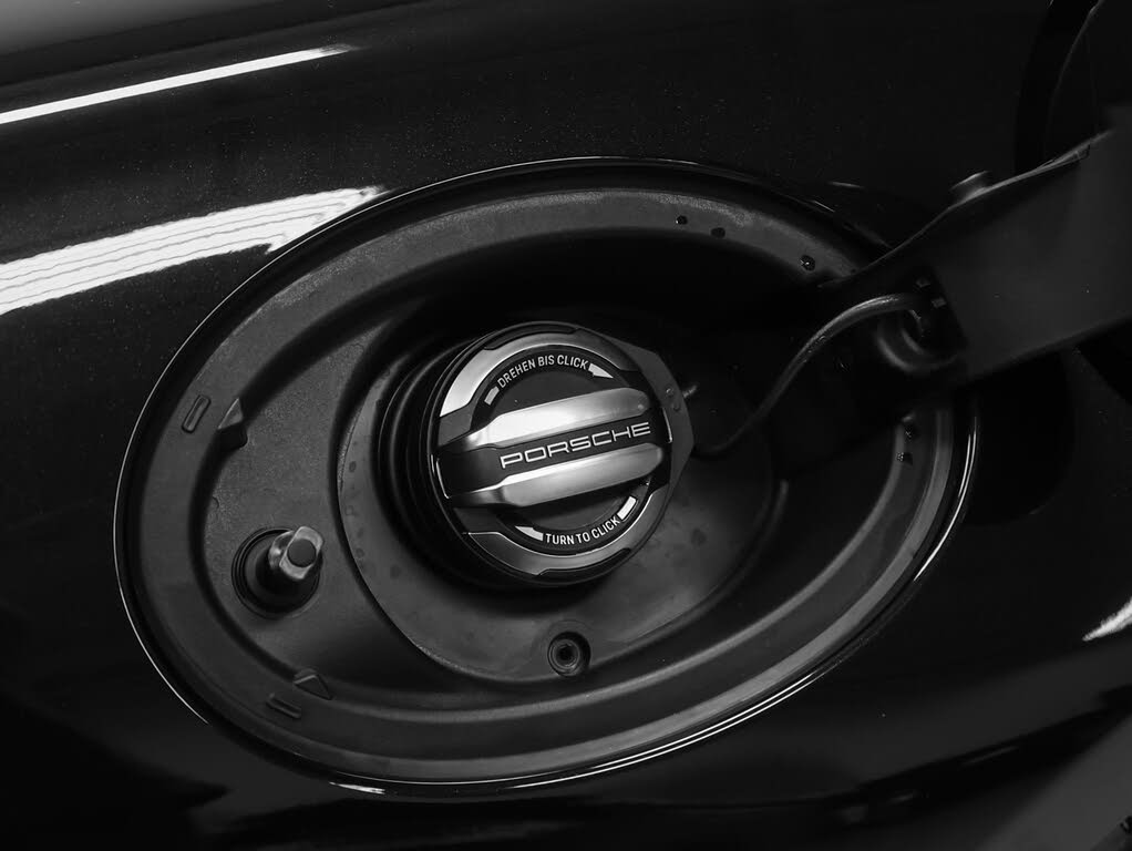 2026 Porsche 911 Turbo S Coupe AWD photo 16 of 24