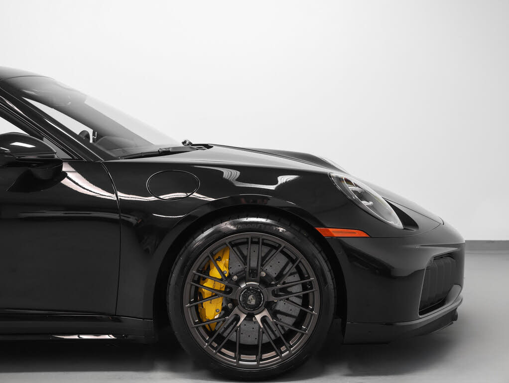 2026 Porsche 911 Turbo S Coupe AWD photo 17 of 24