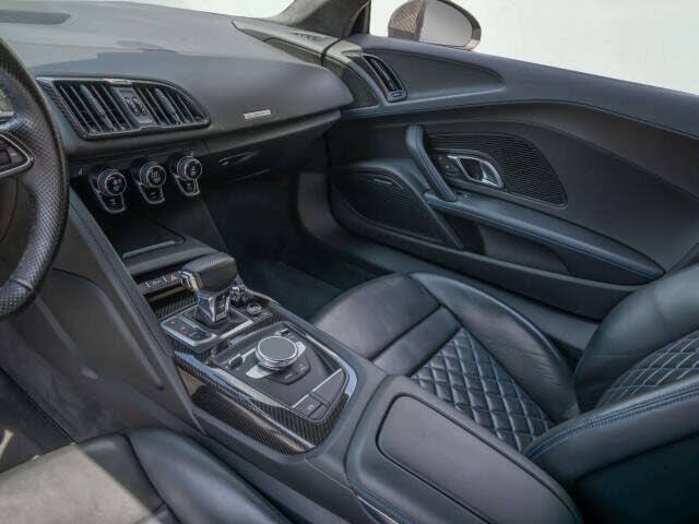 2023 Audi R8 quattro V10 Performance Coupe AWD photo 10 of 24