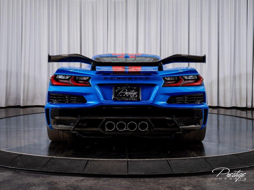 2025 Chevrolet Corvette Z06 2LZ Coupe RWD photo 18