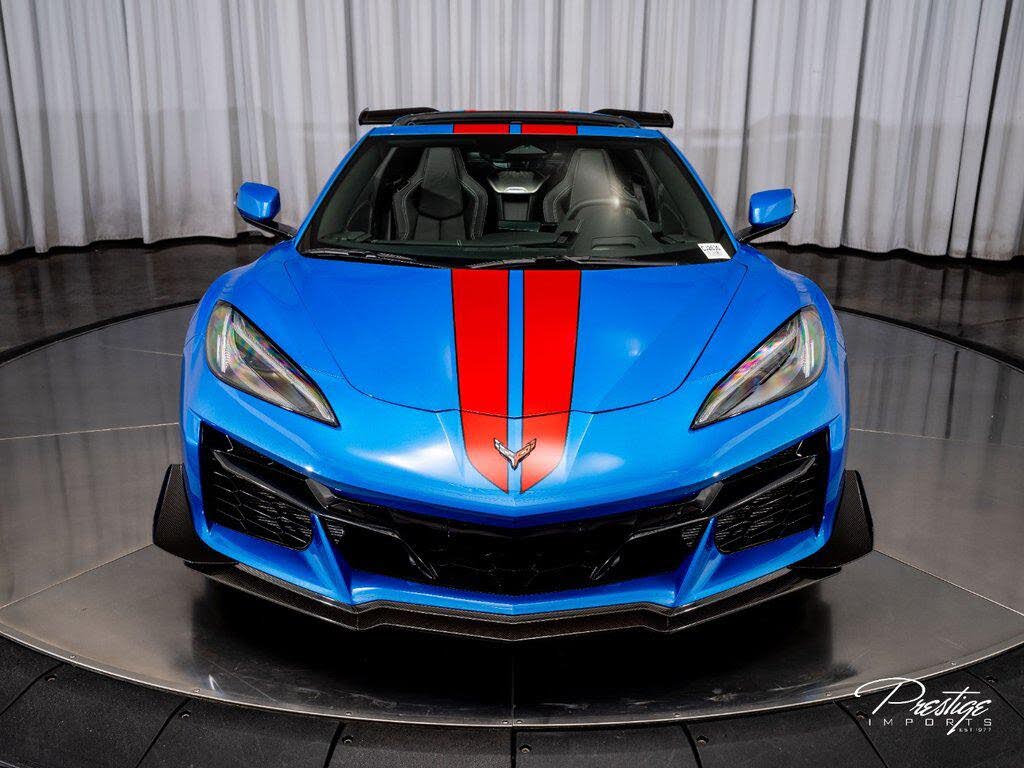 2025 Chevrolet Corvette Z06 2LZ Coupe RWD photo 7