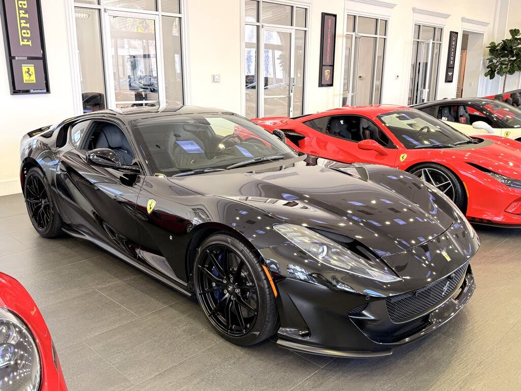 2019 Ferrari 812 Superfast RWD