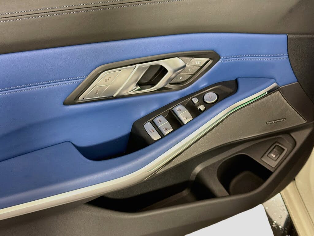 2026 BMW M3 Competition xDrive photo 20 of 24