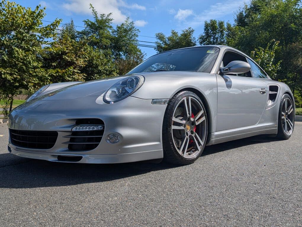 2010 Porsche 911 Turbo Coupe AWD photo 16 of 24
