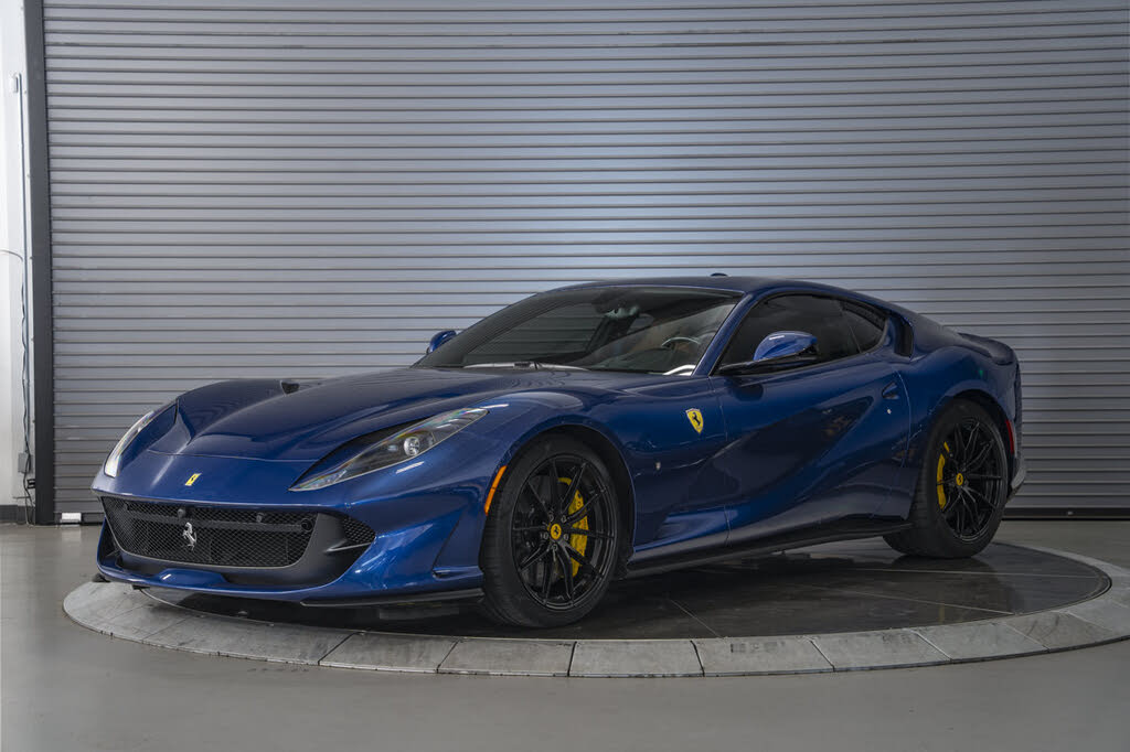 2019 Ferrari 812 Superfast RWD