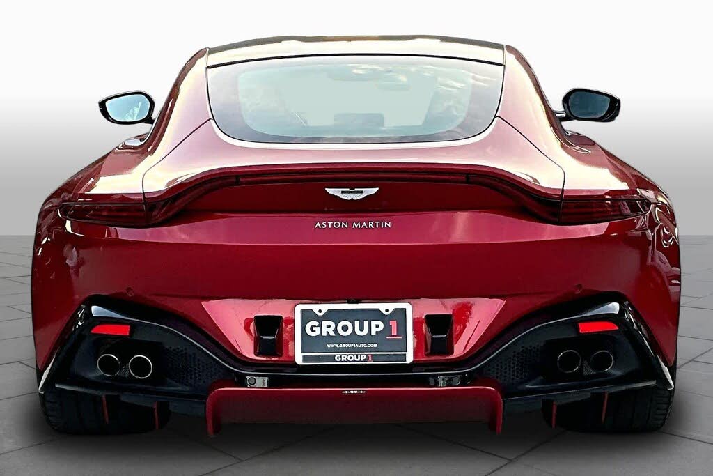 2019 Aston Martin Vantage RWD photo 5