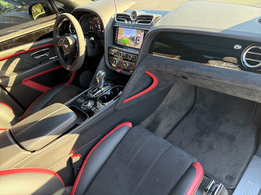 2022 Bentley Bentayga Speed AWD photo 12
