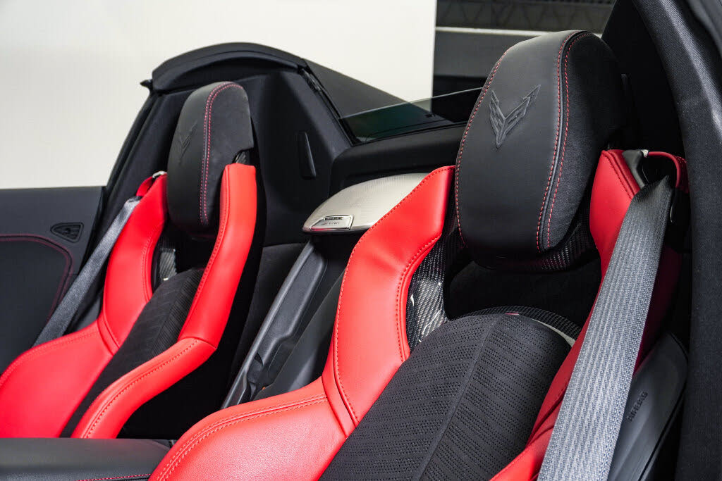 2025 Chevrolet Corvette Z06 2LZ Convertible RWD photo 23