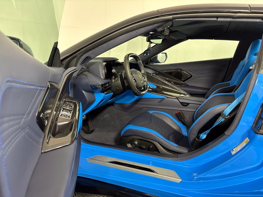 2023 Chevrolet Corvette Z06 3LZ Convertible RWD photo 20