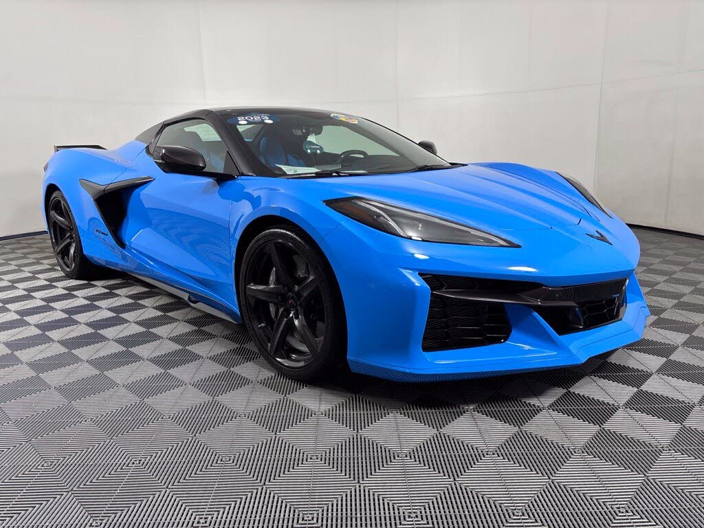 2023 Chevrolet Corvette Z06 3LZ Convertible RWD photo 6
