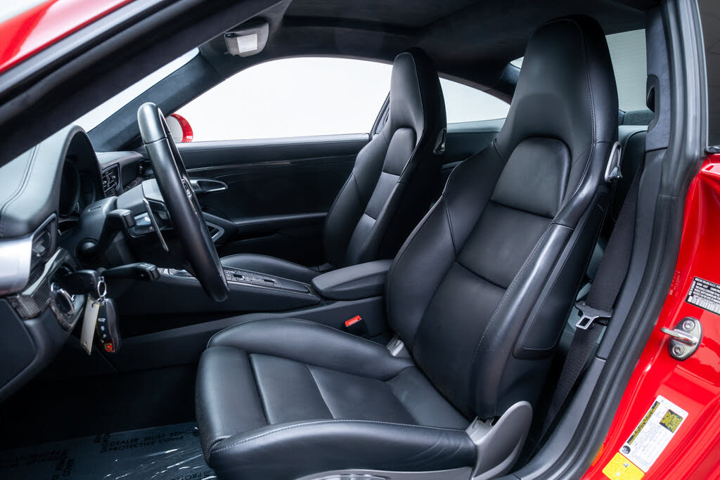 2017 Porsche 911 Turbo S Coupe AWD photo 23 of 24