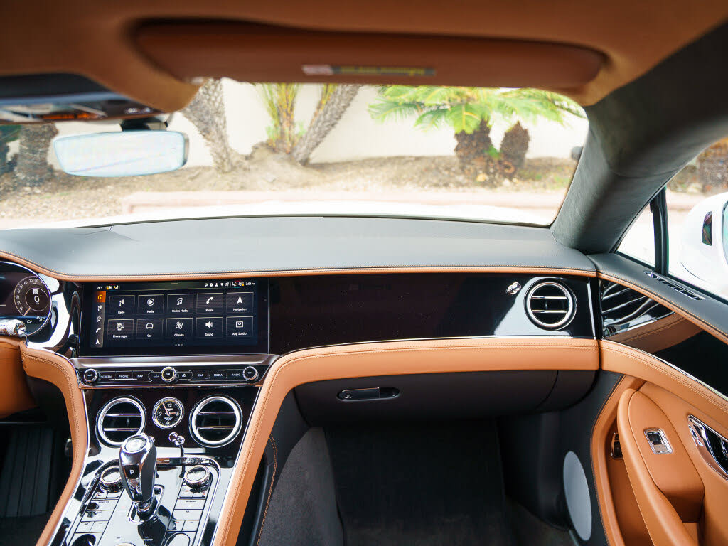 2026 Bentley Continental GT AWD photo 17