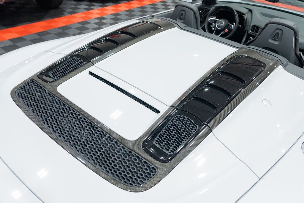 2020 Audi R8 quattro V10 Performance Spyder AWD photo 21 of 24