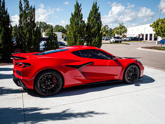 2024 Chevrolet Corvette Z06 3LZ Coupe RWD photo 11