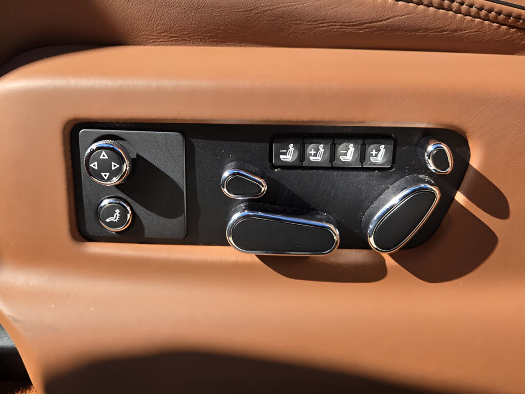 2023 Bentley Bentayga V8 AWD photo 22