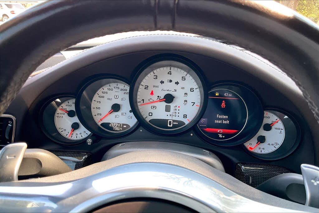 2015 Porsche 911 Turbo S Coupe AWD photo 24 of 24