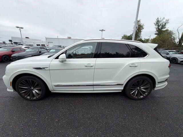 2021 Bentley Bentayga Speed AWD photo 3