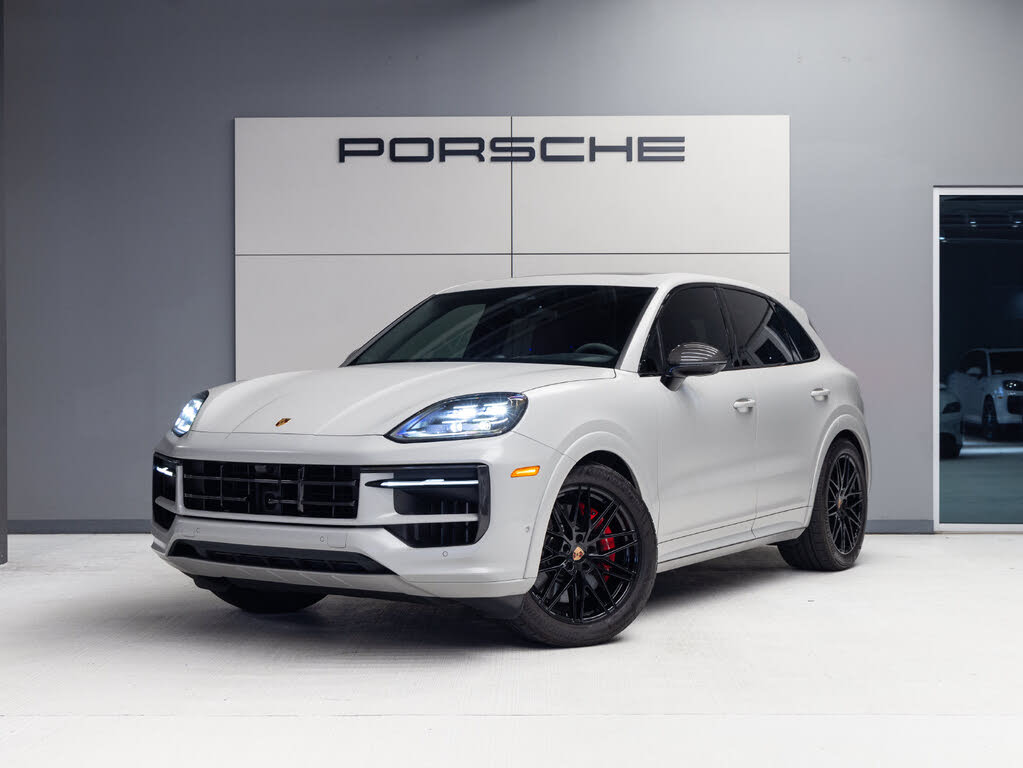 2026 Porsche Cayenne GTS AWD