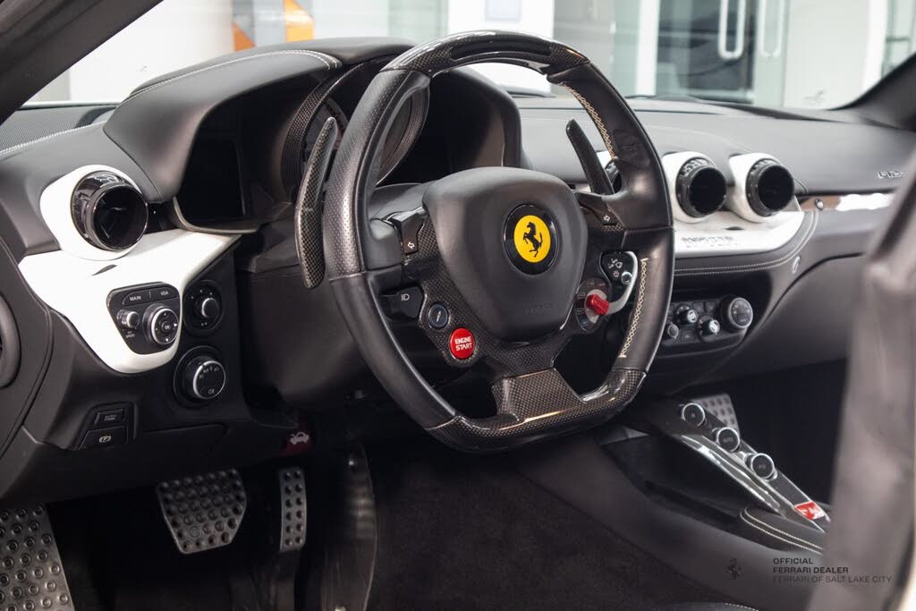 2016 Ferrari F12 Berlinetta Coupe photo 13