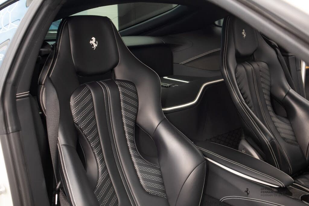 2016 Ferrari F12 Berlinetta Coupe photo 16