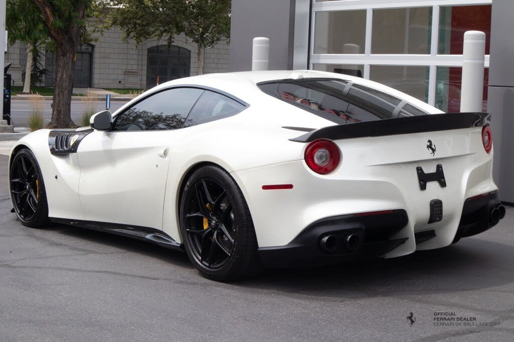 2016 Ferrari F12 Berlinetta Coupe photo 3