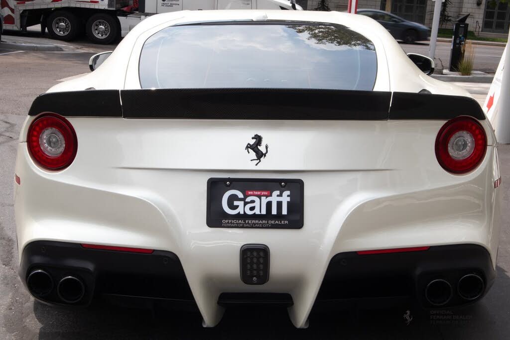 2016 Ferrari F12 Berlinetta Coupe photo 4