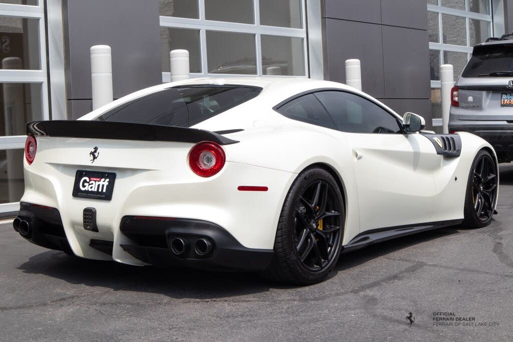 2016 Ferrari F12 Berlinetta Coupe photo 7