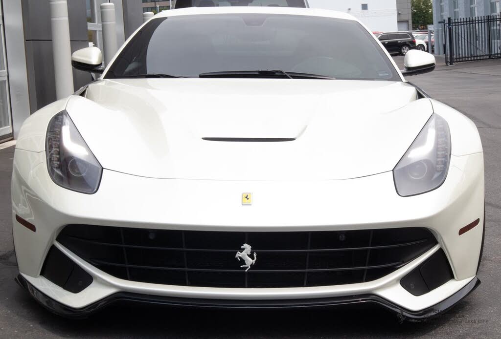 2016 Ferrari F12 Berlinetta Coupe photo 10
