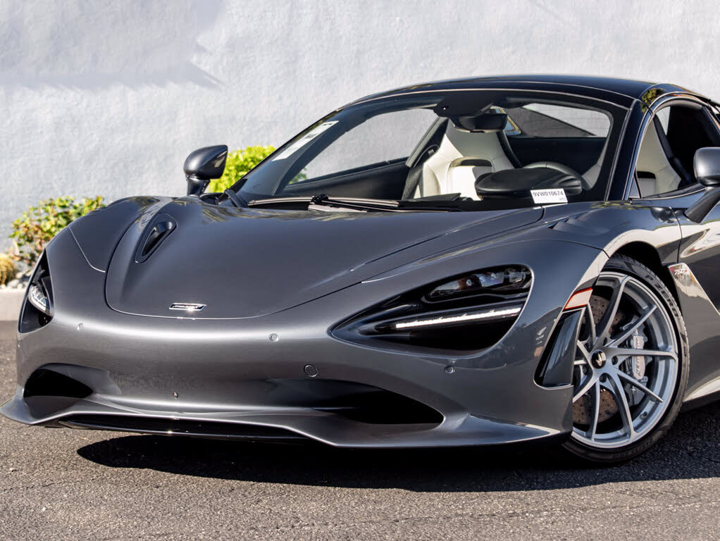 2027 McLaren 750S Spider RWD photo 3