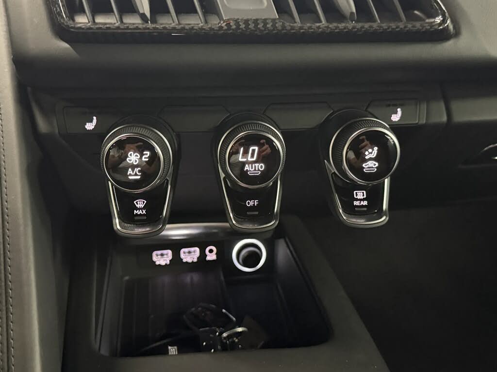 2020 Audi R8 quattro V10 Performance Coupe AWD photo 21 of 23