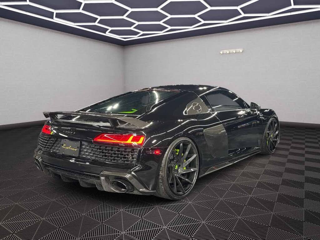 2020 Audi R8 quattro V10 Performance Coupe AWD photo 5 of 23