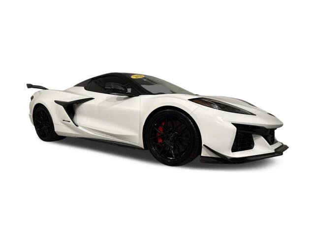 2023 Chevrolet Corvette Z06 3LZ Convertible RWD photo 2