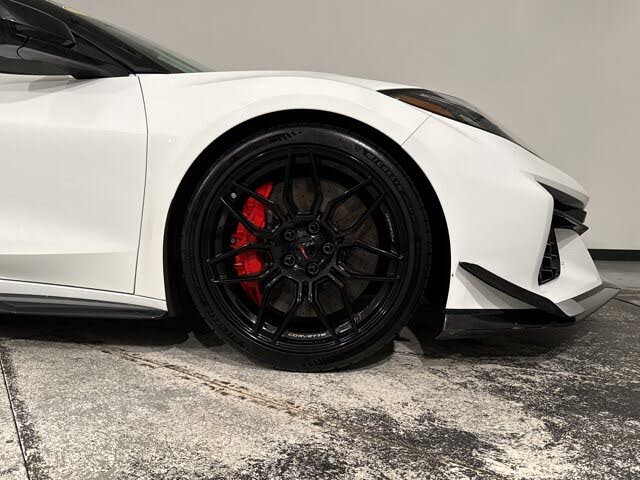 2023 Chevrolet Corvette Z06 3LZ Convertible RWD photo 13