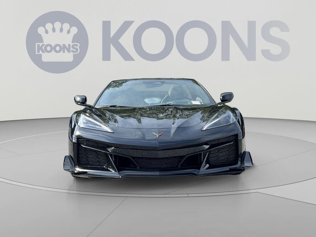 2024 Chevrolet Corvette Z06 2LZ Convertible RWD photo 3