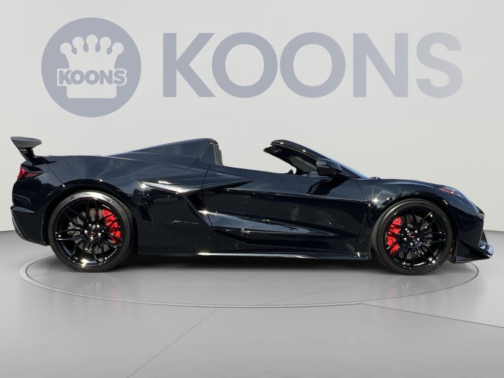 2024 Chevrolet Corvette Z06 2LZ Convertible RWD photo 9
