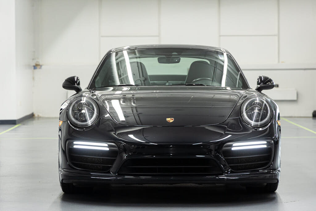 2018 Porsche 911 Turbo S Coupe AWD photo 13 of 24