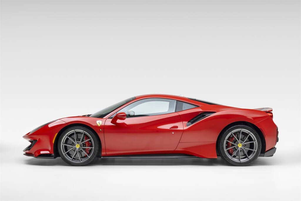 2020 Ferrari 488 Pista Coupe RWD photo 5 of 24