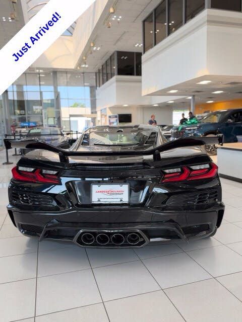 2026 Chevrolet Corvette Z06 2LZ Coupe RWD photo 3