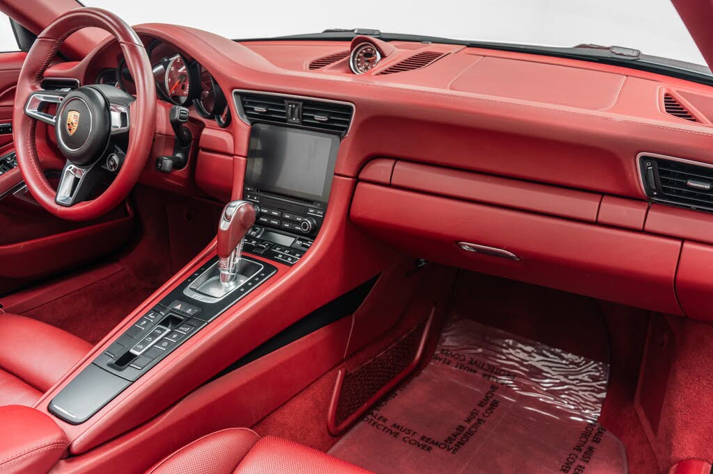 2019 Porsche 911 Turbo S Cabriolet AWD photo 14 of 24