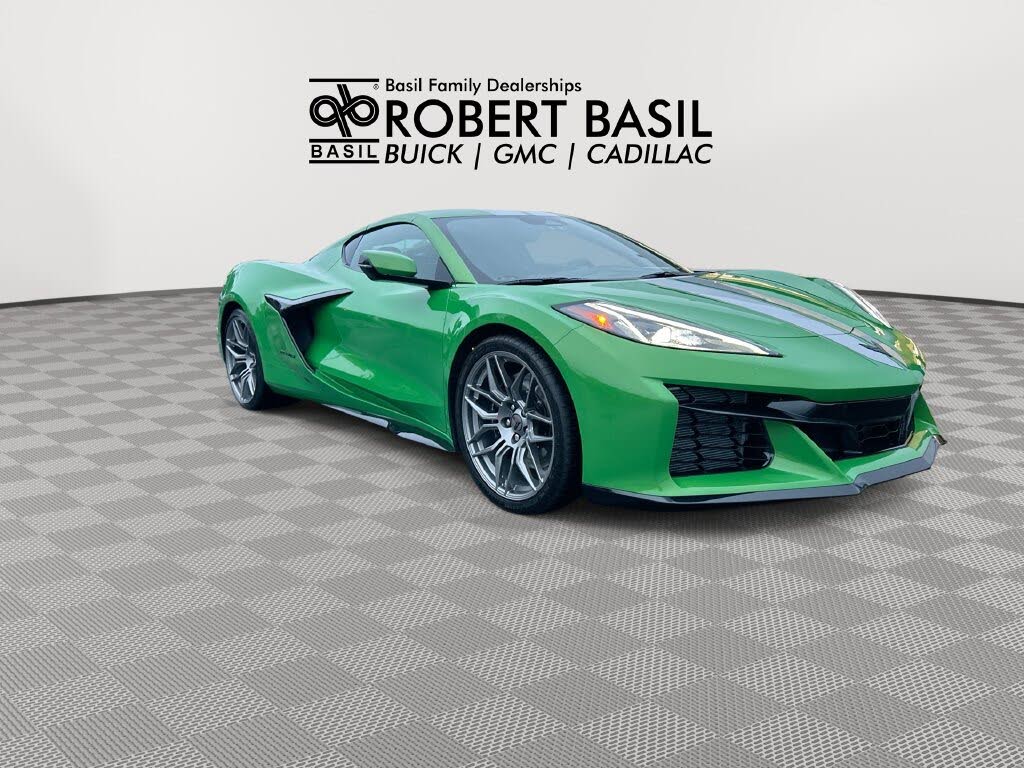 2026 Chevrolet Corvette Z06 1LZ Coupe RWD photo 2