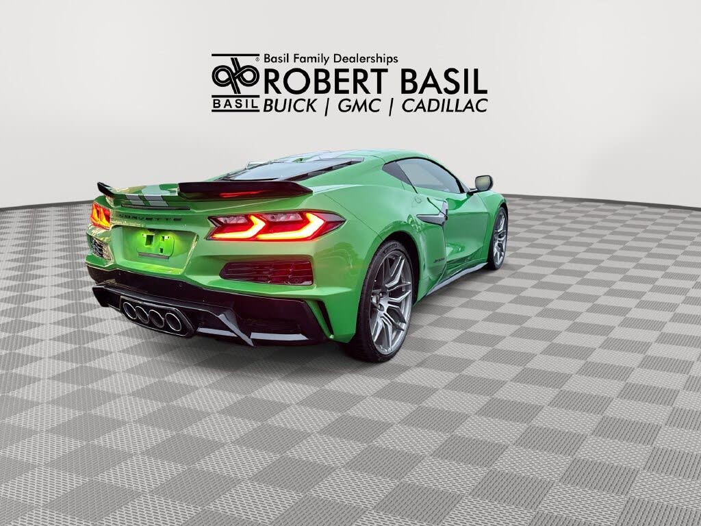 2026 Chevrolet Corvette Z06 1LZ Coupe RWD photo 8