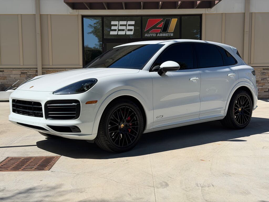 2023 Porsche Cayenne GTS AWD