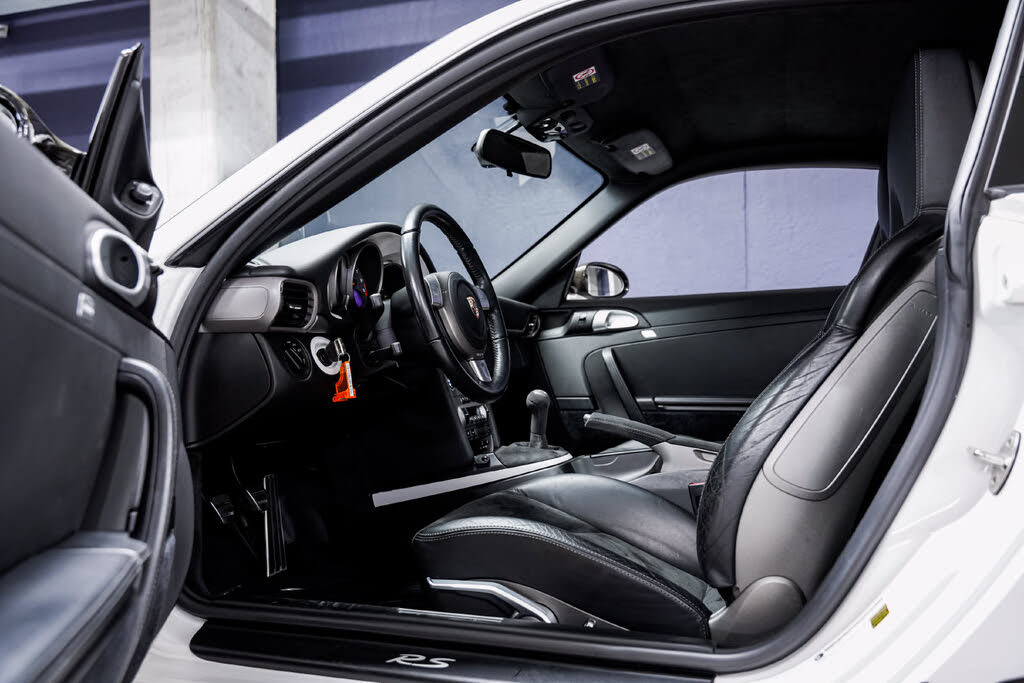2007 Porsche 911 GT3 Coupe RWD photo 15