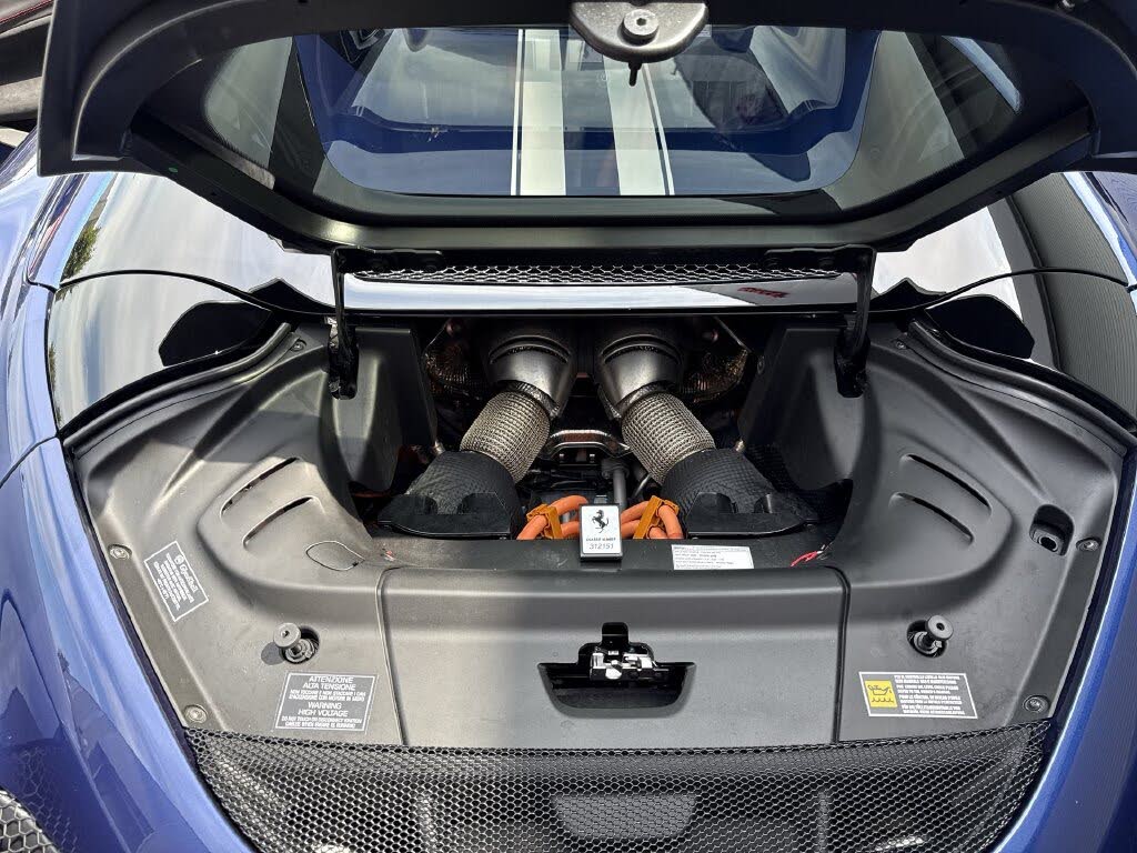 2024 Ferrari 296 GTS RWD photo 24 of 24