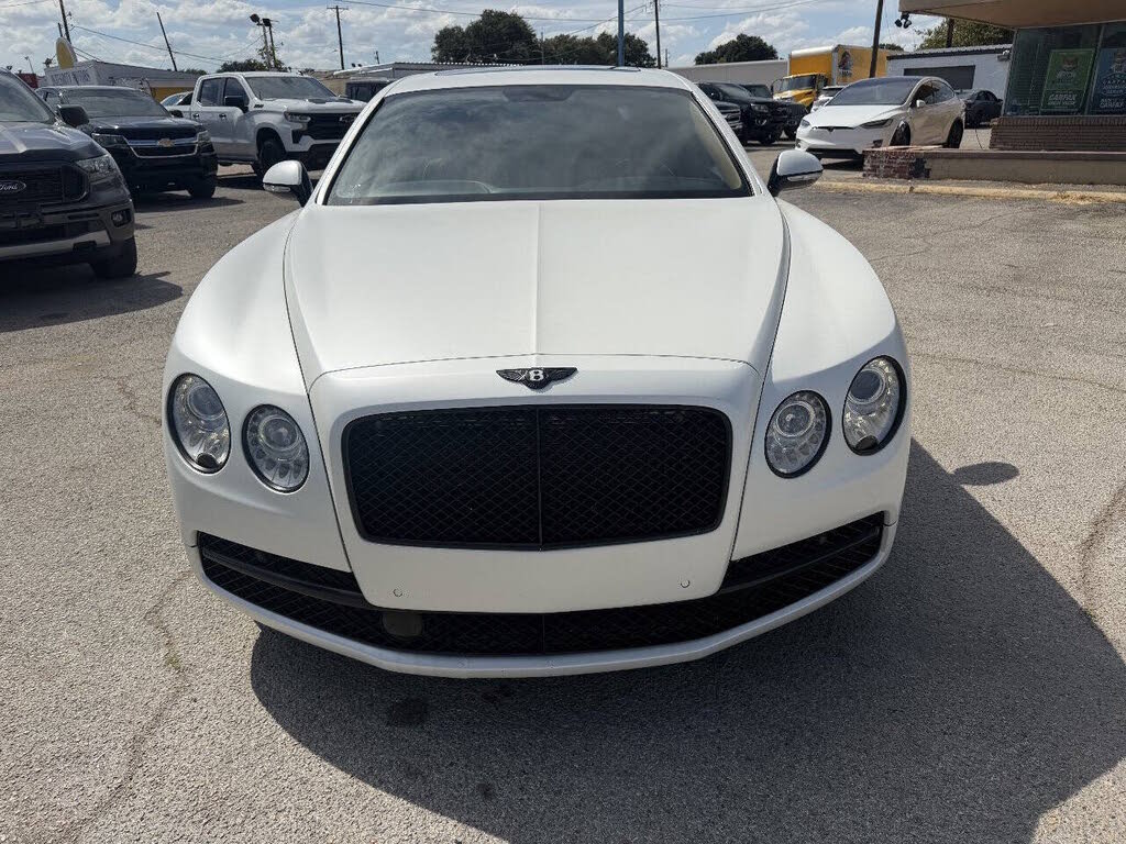 2016 Bentley Flying Spur V8 AWD photo 2