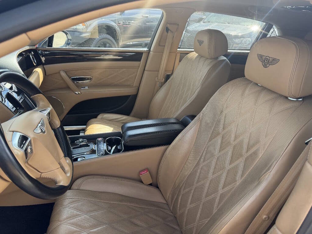 2016 Bentley Flying Spur V8 AWD photo 13
