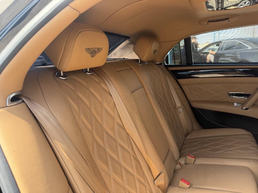 2016 Bentley Flying Spur V8 AWD photo 18