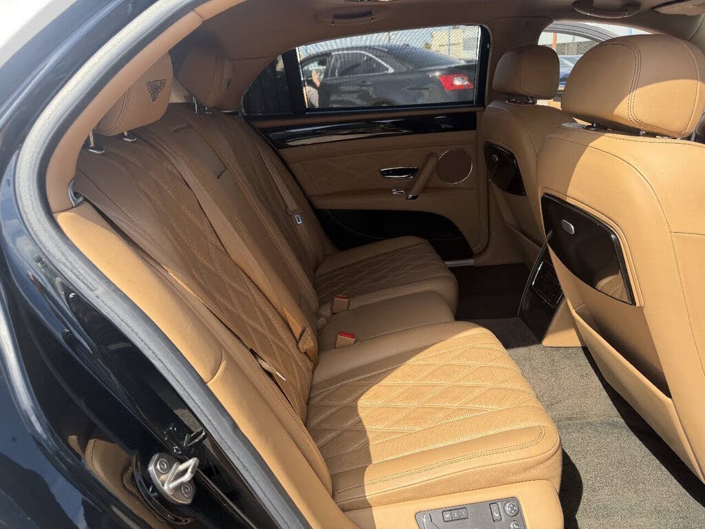 2016 Bentley Flying Spur V8 AWD photo 19
