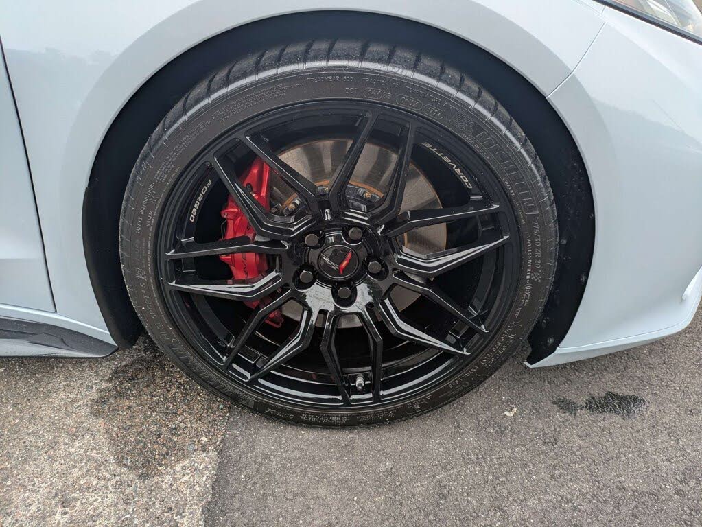 2024 Chevrolet Corvette Z06 3LZ Coupe RWD photo 2